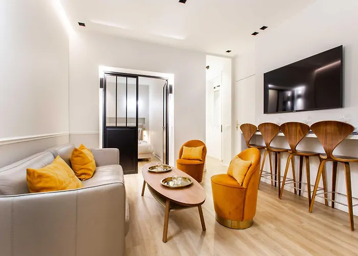 Magnificent - 2br 4p - Bourse Apartmán